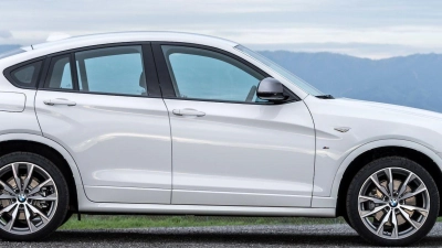 Weißes Auto mit weißer Weste? Was ist beim BMW X4 als Gebrauchtwagen wichtig? (Foto: Tom Kirkpatrick/BMW AG/Tom Kirkpatrick/BMW AG/dpa)